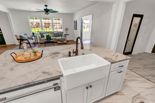 1929 Westminster Road, Charleston, SC 29407