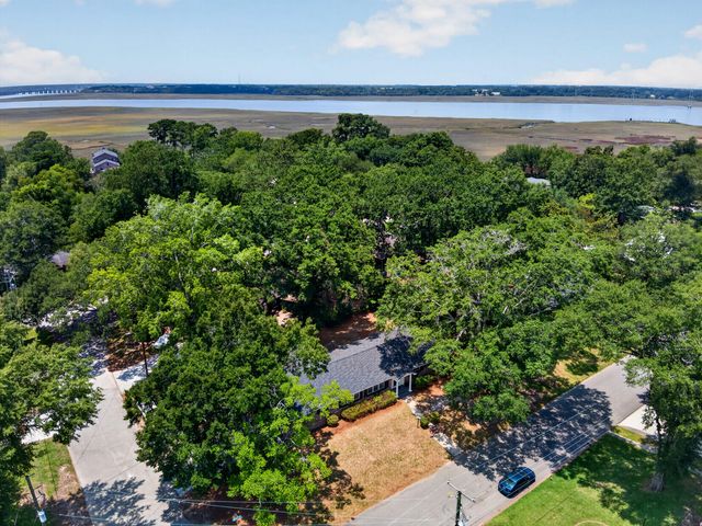1929 Westminster Road, Charleston, SC 29407