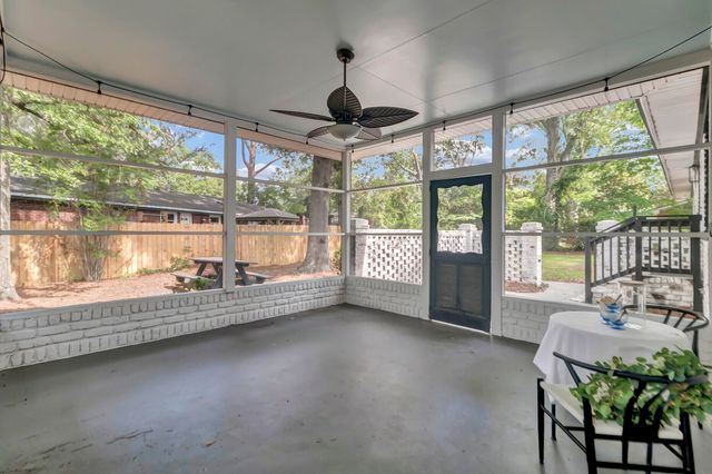 1929 Westminster Road, Charleston, SC 29407