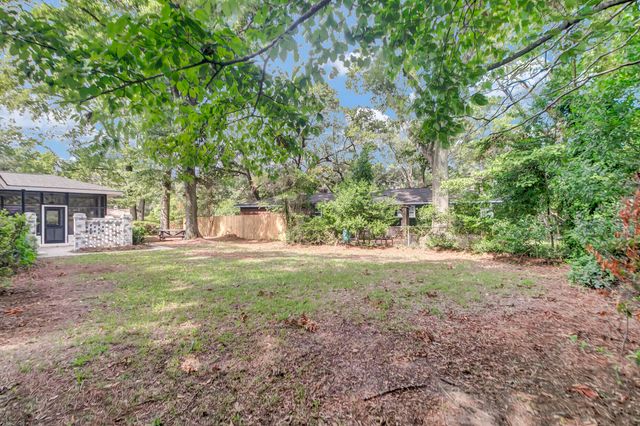 1929 Westminster Road, Charleston, SC 29407