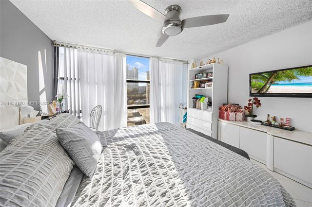 800 Parkview Dr 230, Hallandale Beach, FL 33009