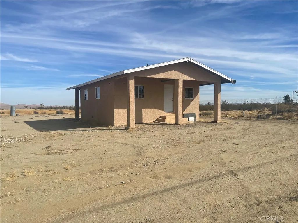 18645 E Palmdale Boulevard, Palmdale, CA 93591
