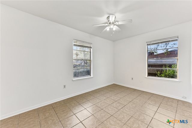 1910 Wanda Street, Copperas Cove, TX 76522