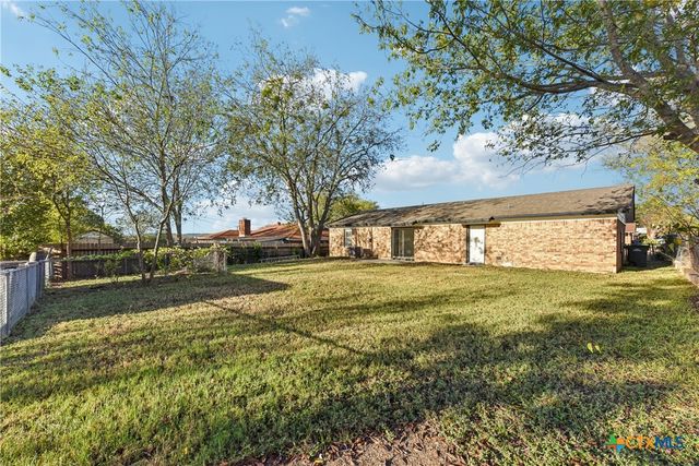 1910 Wanda Street, Copperas Cove, TX 76522