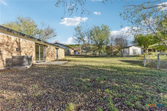 1910 Wanda Street, Copperas Cove, TX 76522