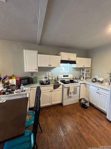 413 Matthews, San Antonio, TX 78237