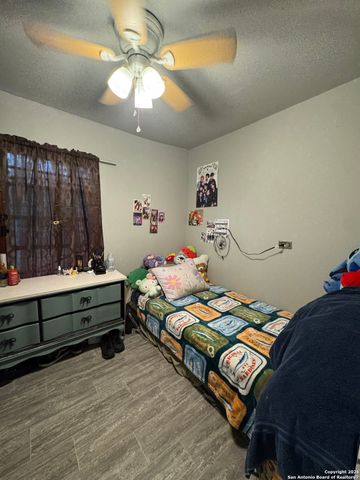 413 Matthews, San Antonio, TX 78237