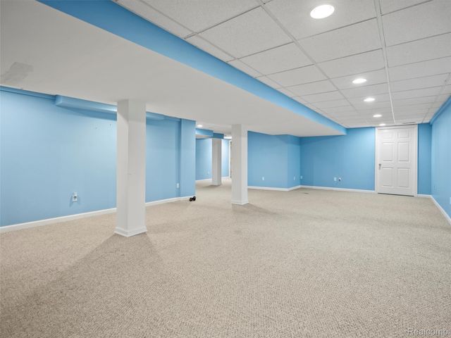 7359 Water Oaks, West Bloomfield Charter Township, MI 48324