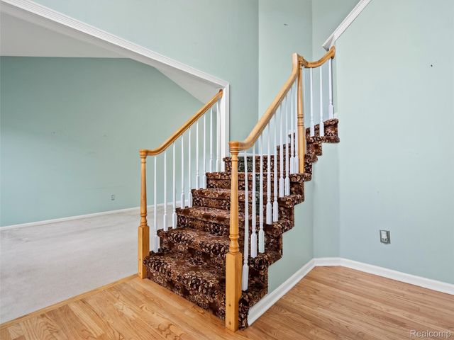 7359 Water Oaks, West Bloomfield Charter Township, MI 48324
