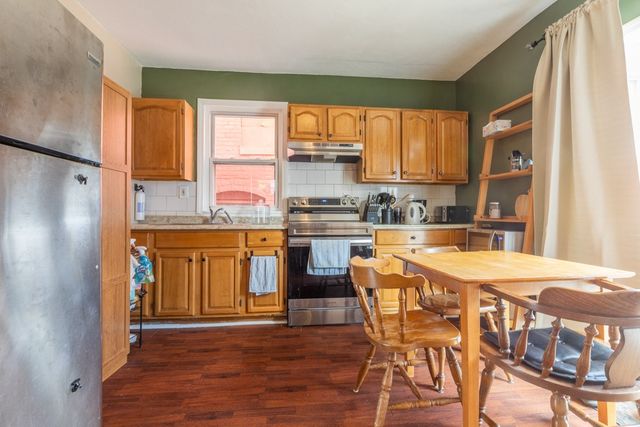 211 Admiral Street, Providence, RI 02908