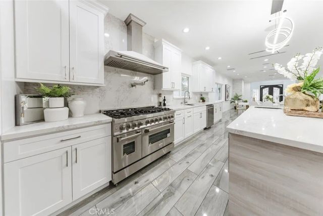 5157 Avenida Oriente, Tarzana, CA 91356