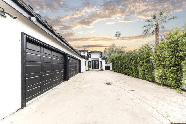 5157 Avenida Oriente, Tarzana, CA 91356