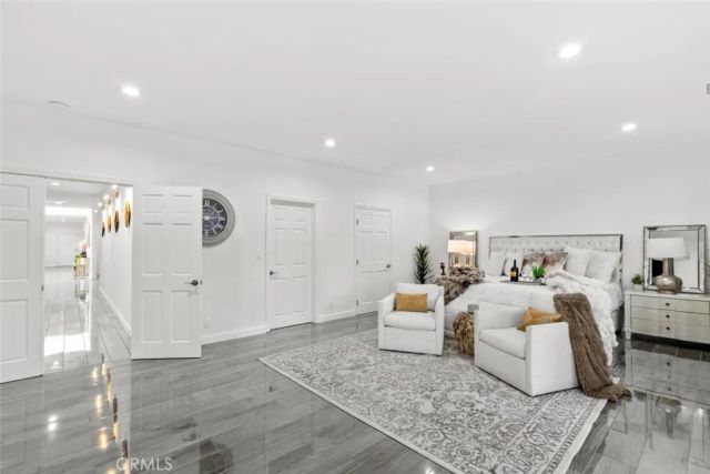 5157 Avenida Oriente, Tarzana, CA 91356