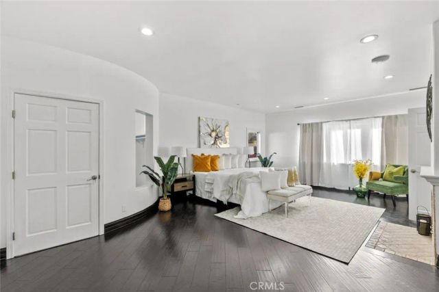 5157 Avenida Oriente, Tarzana, CA 91356