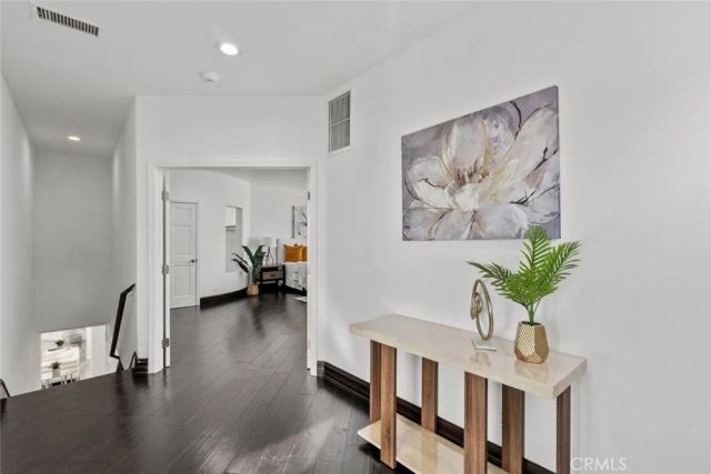 5157 Avenida Oriente, Tarzana, CA 91356