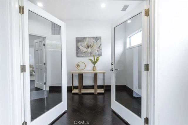 5157 Avenida Oriente, Tarzana, CA 91356