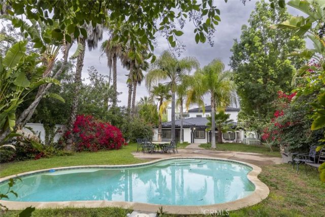 5157 Avenida Oriente, Tarzana, CA 91356