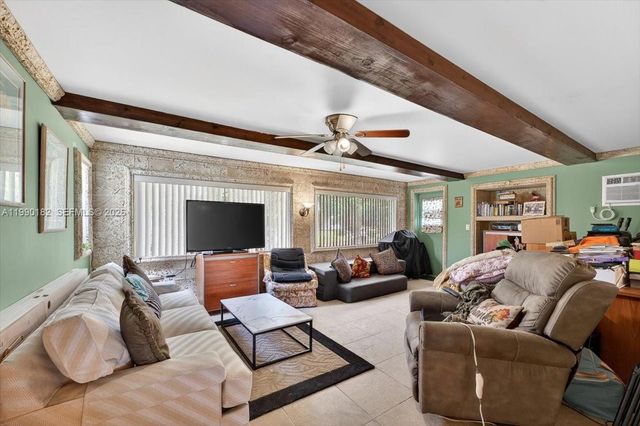 1125 NW 69th Ave, Margate, FL 33063