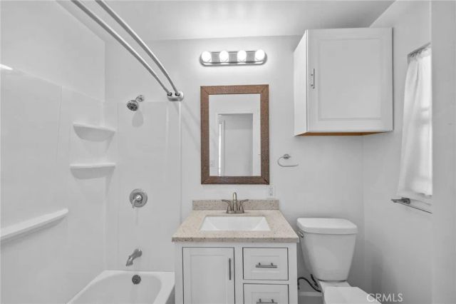 108 Bennett Avenue, Long Beach, CA 90803