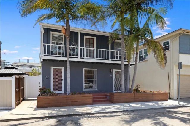 108 Bennett Avenue, Long Beach, CA 90803