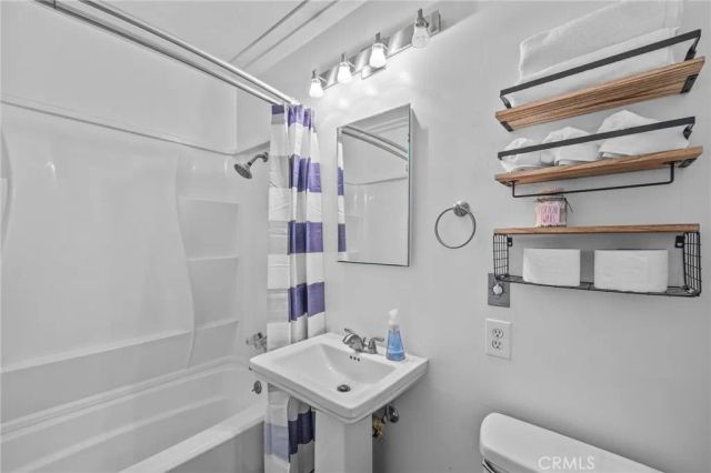 108 Bennett Avenue, Long Beach, CA 90803