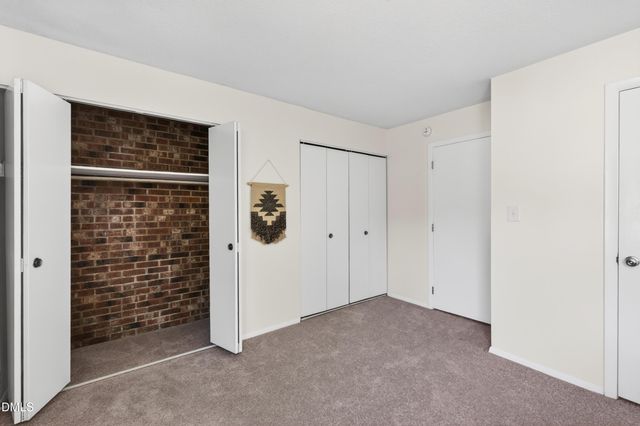 220 Elizabeth Street B4, Chapel Hill, NC 27514