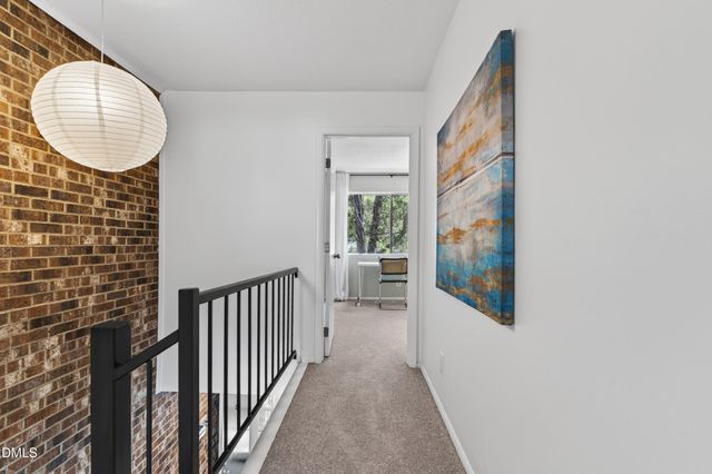 220 Elizabeth Street B4, Chapel Hill, NC 27514