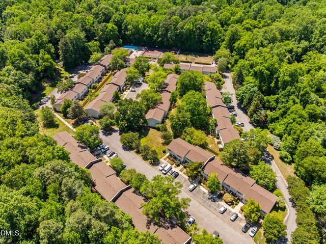 220 Elizabeth Street B4, Chapel Hill, NC 27514