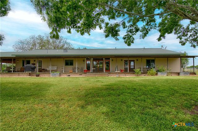 7755 Fm 1295, Moulton, TX 77975
