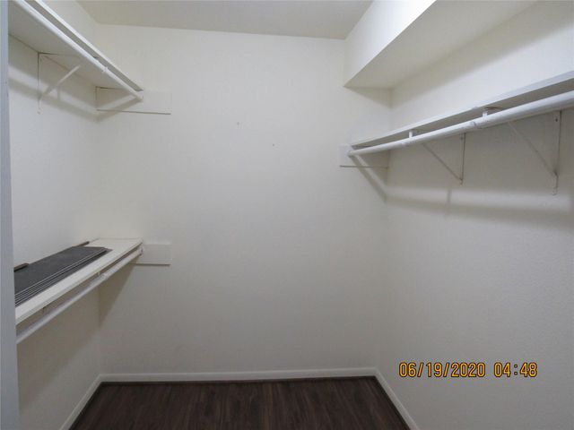 17401 Red Oak Drive 82, Houston, TX 77090