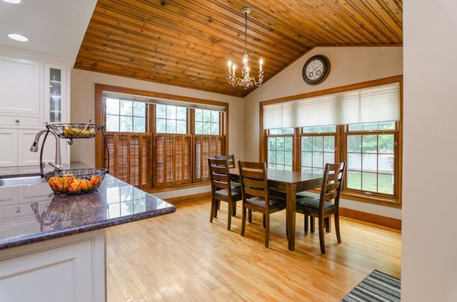2078 SANDALWOOD COURT, Green Bay, WI 54304