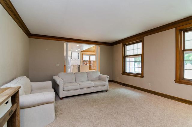 2078 SANDALWOOD COURT, Green Bay, WI 54304