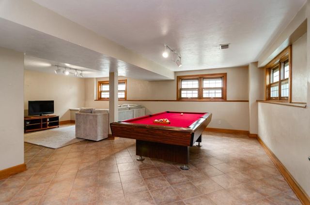 2078 SANDALWOOD COURT, Green Bay, WI 54304