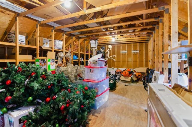 2078 SANDALWOOD COURT, Green Bay, WI 54304