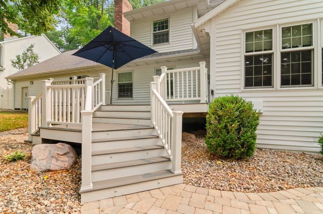 2078 SANDALWOOD COURT, Green Bay, WI 54304