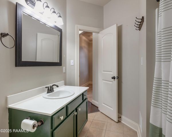 114 Still Waters Road, Broussard, LA 70518