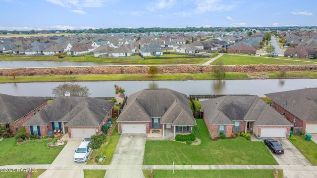114 Still Waters Road, Broussard, LA 70518