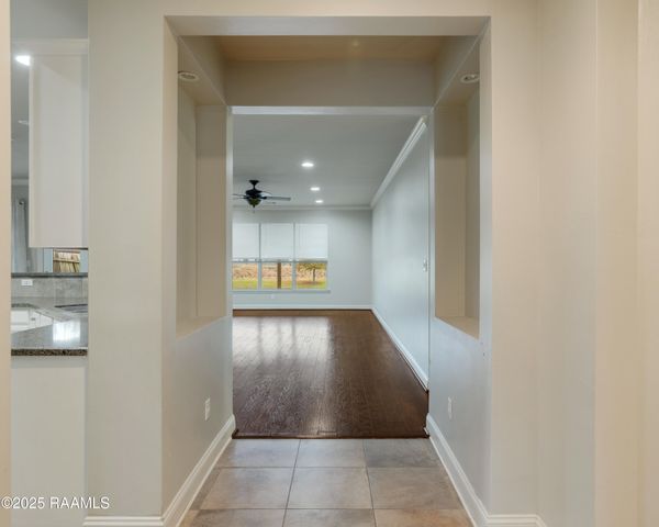 114 Still Waters Road, Broussard, LA 70518