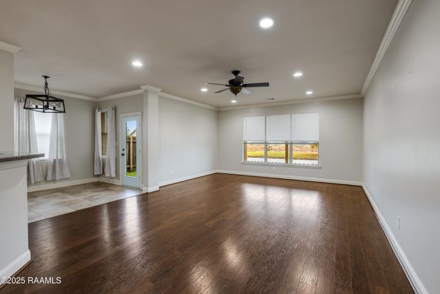 114 Still Waters Road, Broussard, LA 70518