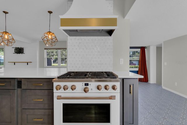 1619 N WESTMORELAND DR, Orlando, FL 32804