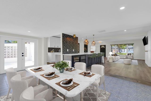 1619 N WESTMORELAND DR, Orlando, FL 32804