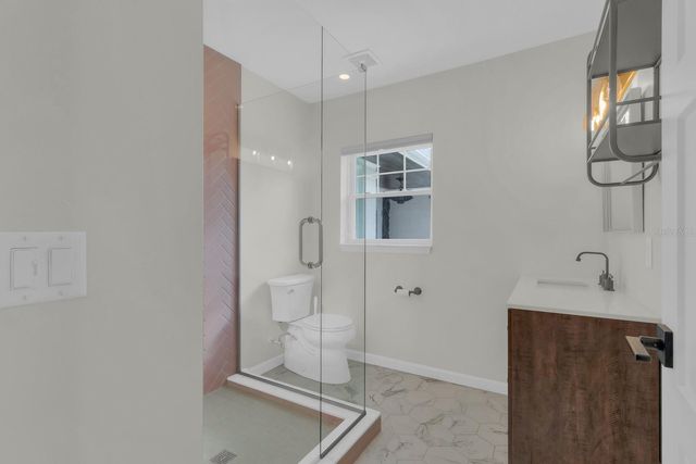 1619 N WESTMORELAND DR, Orlando, FL 32804