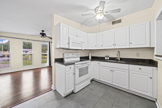 11674 Balsam Drive, Royal Palm Beach, FL 33411