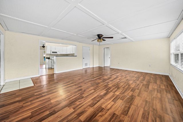 11674 Balsam Drive, Royal Palm Beach, FL 33411