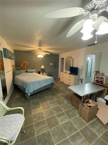 8455 112TH STREET 111, Seminole, FL 33772