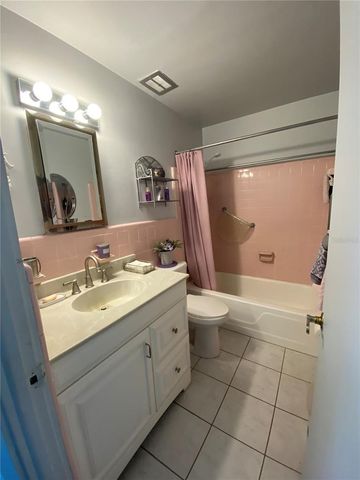 8455 112TH STREET 111, Seminole, FL 33772
