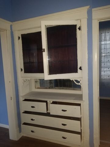 2453 W 46th Place 1, Chicago, IL 60632