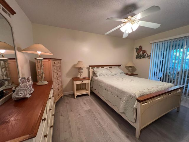 1172 Commodore Court 203, Fort Pierce, FL 34949