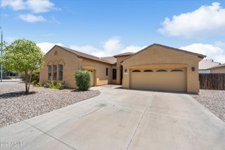 2619 E Hazeltine Way, Chandler, AZ 85249