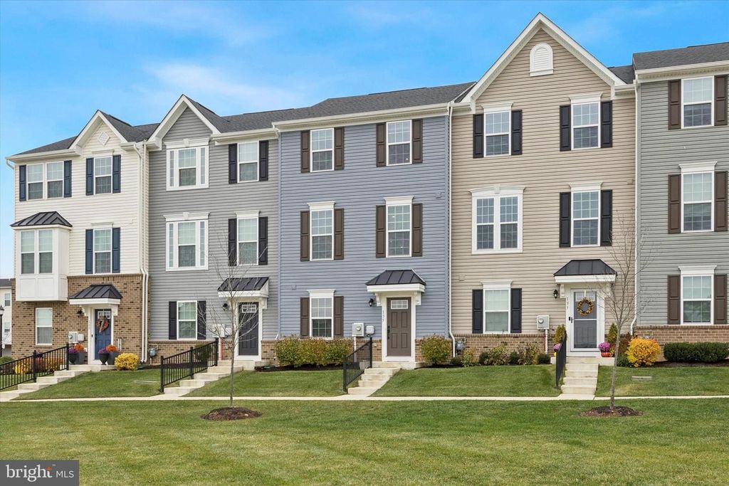 135 BISHOP WAY, Dublin, PA 18917